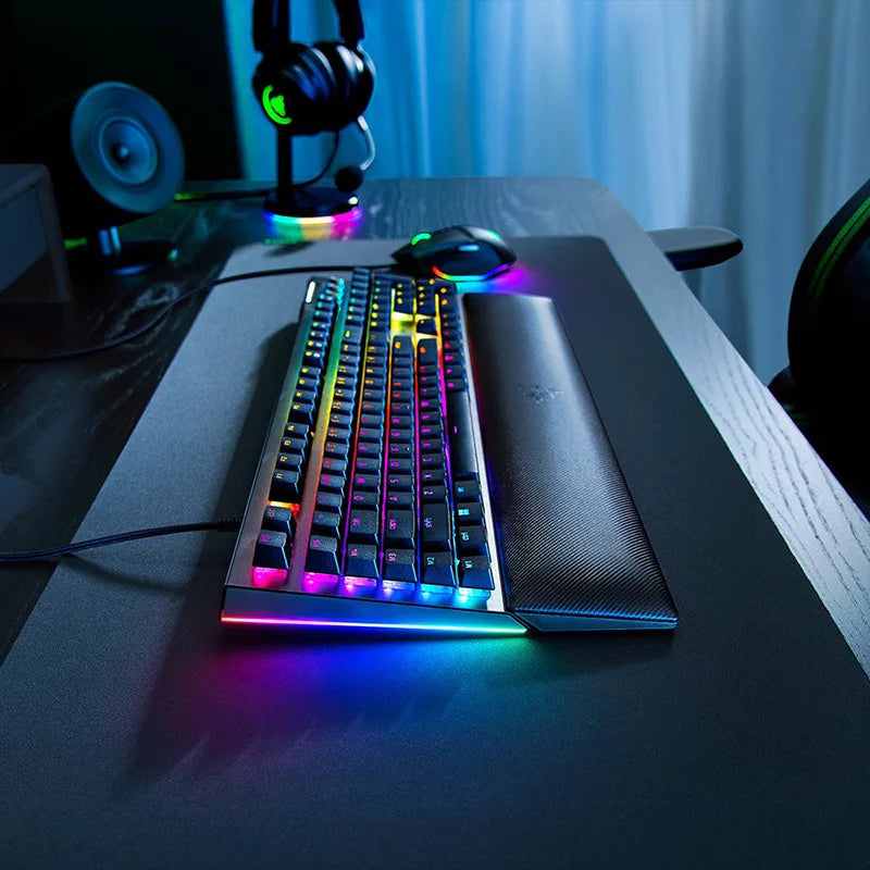 New Razer BlackWidow V4 Mechanical Gaming Keyboard With Chroma RGB 2-Side Underglow and Per-Key Lighting 6 Dedicated Macro Keys